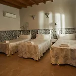 El Mirlo Blanco Hotel 3*