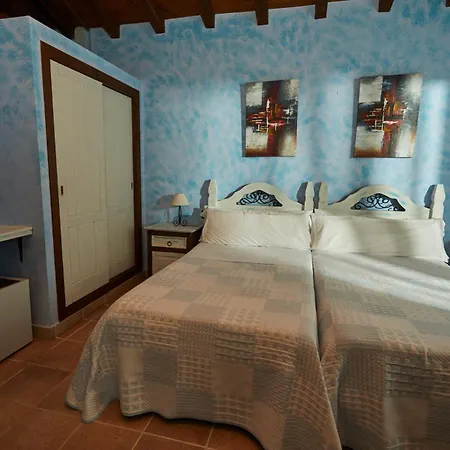 El Mirlo Blanco Szálloda 3*