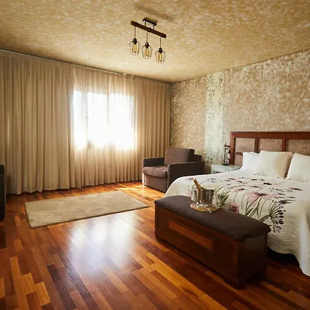 ホテル El Mirlo Blanco