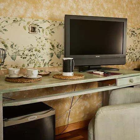 El Mirlo Blanco 3* カンデレダ