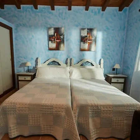 El Mirlo Blanco 3* Candeleda